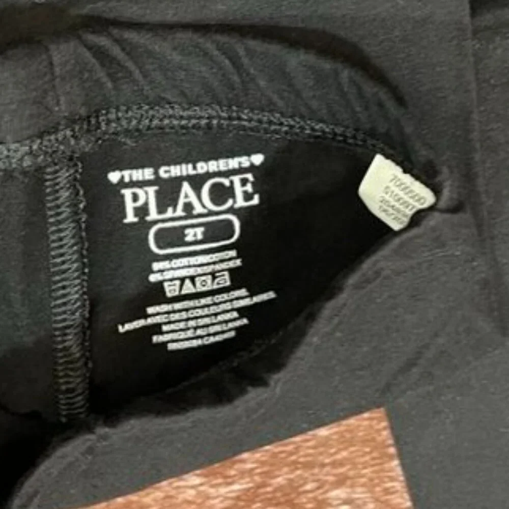 3/$20 Bundle •The Children’s Place 2pk Baby Leggings Cotton Knit Black capris 2T
